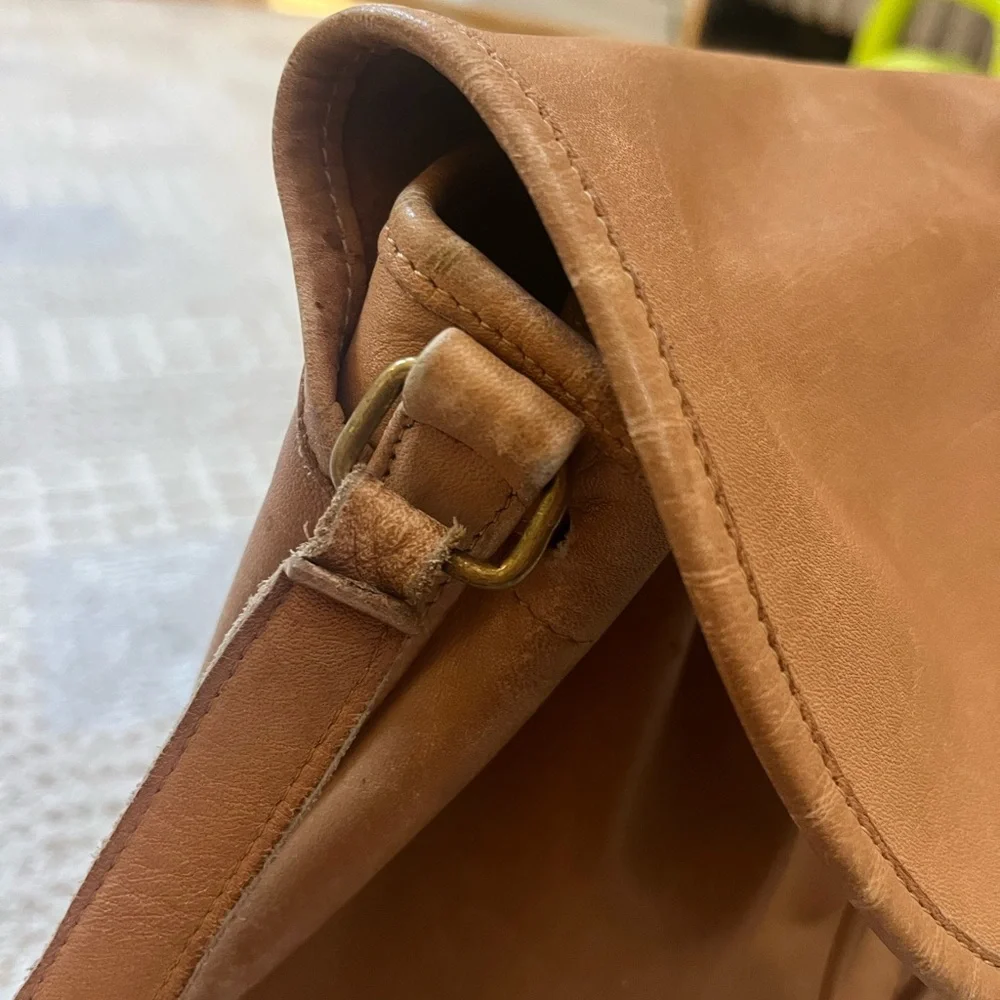 Vintage Coach Classic 529-8715 Drawstring Flap Bucket Bag Tan Leather Crossbody - Picture 10 of 13